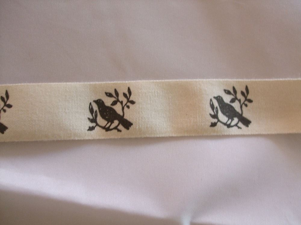 1 Metre of May Arts Vintage Ribbon - 3\4" (20mm) - Birds