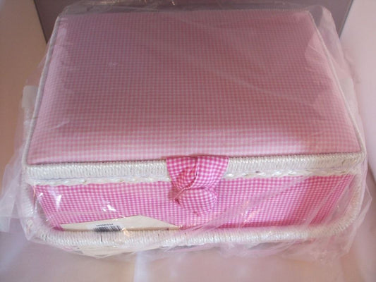 HobbyGift Medium Sewing Box / Basket With Pincushion & Removable Tray - Two Tone Gingham