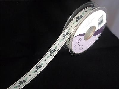 2m of Berisfords "Garland" Ribbon - Green -15mm wide