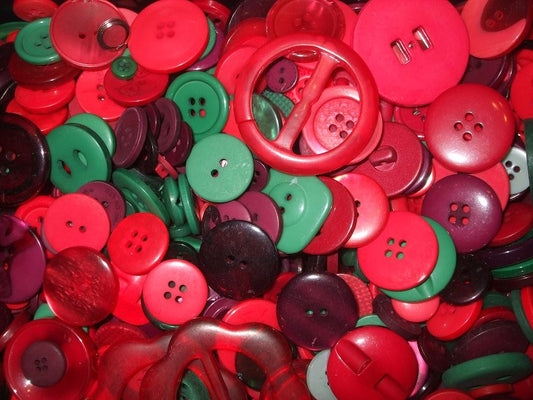 50g of Mixed Buttons - Christmas Theme