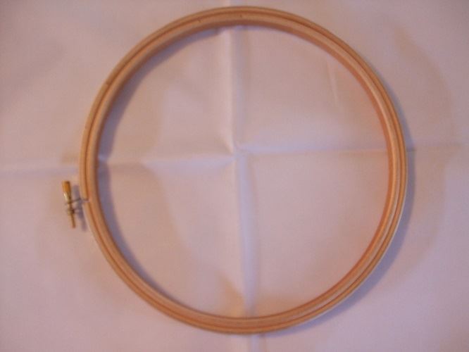 Wooden Cross Stitch / Embroidery Hoop - Choice of Sizes