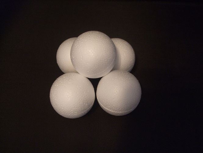 Polystyrene Balls - Pack of 5 balls 3cm in Diameter - Sequin art, decorations etc