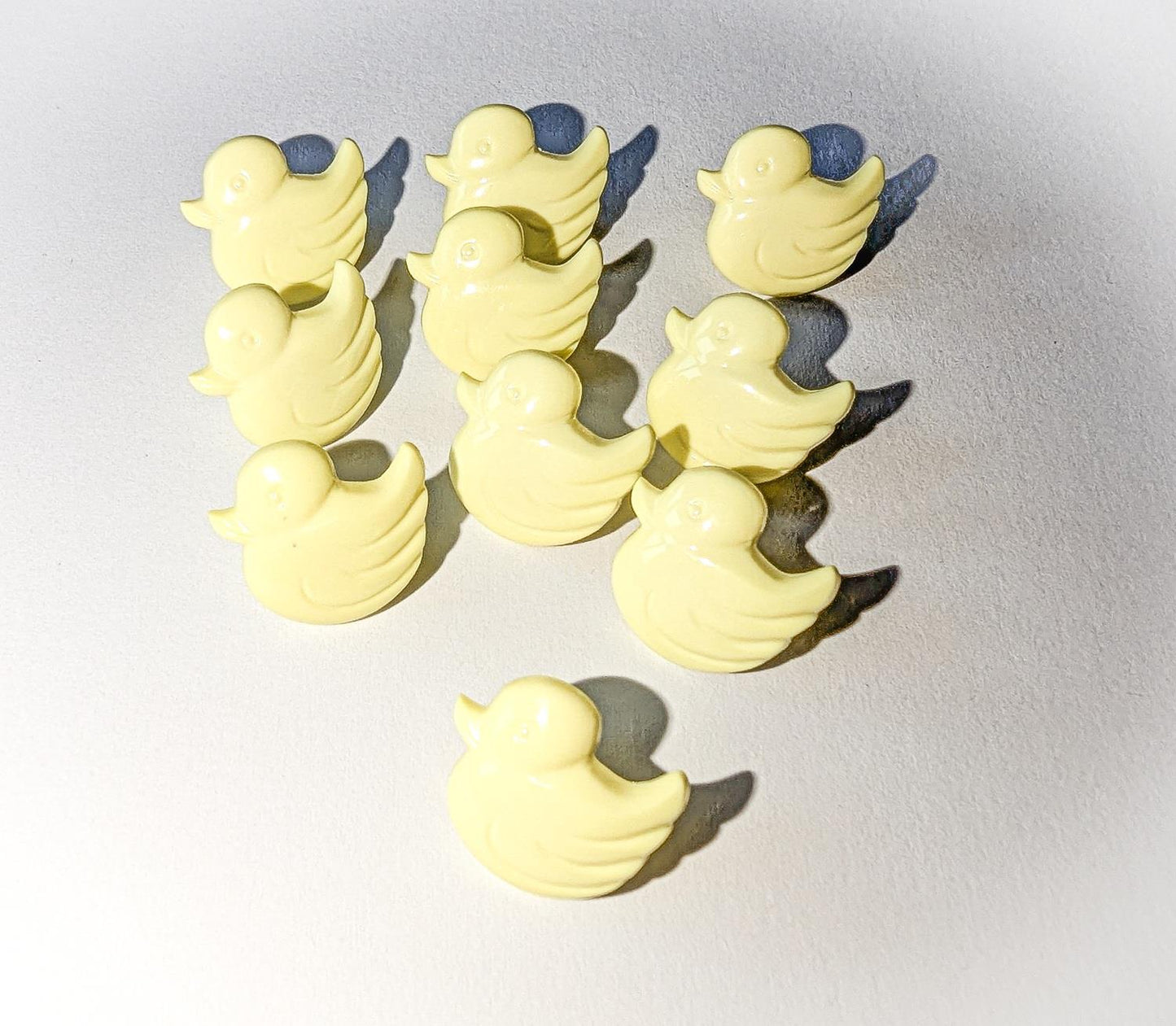 Pack of 10 Yellow Duck Buttons 14mm x 12mm with shank