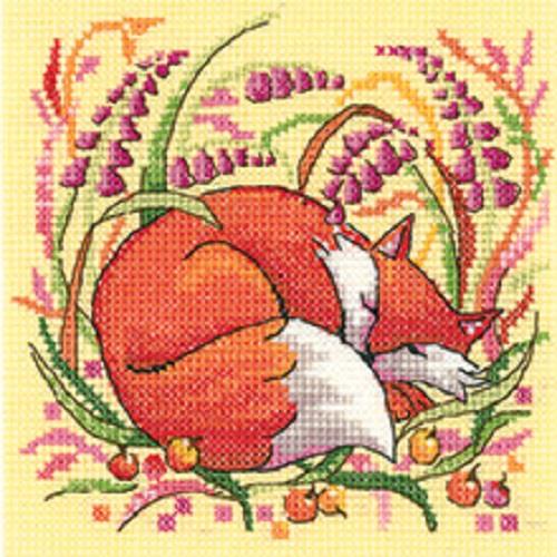 Heritage Crafts Cross Stitch Kit - Woodland Creatures Fox  (Aida)