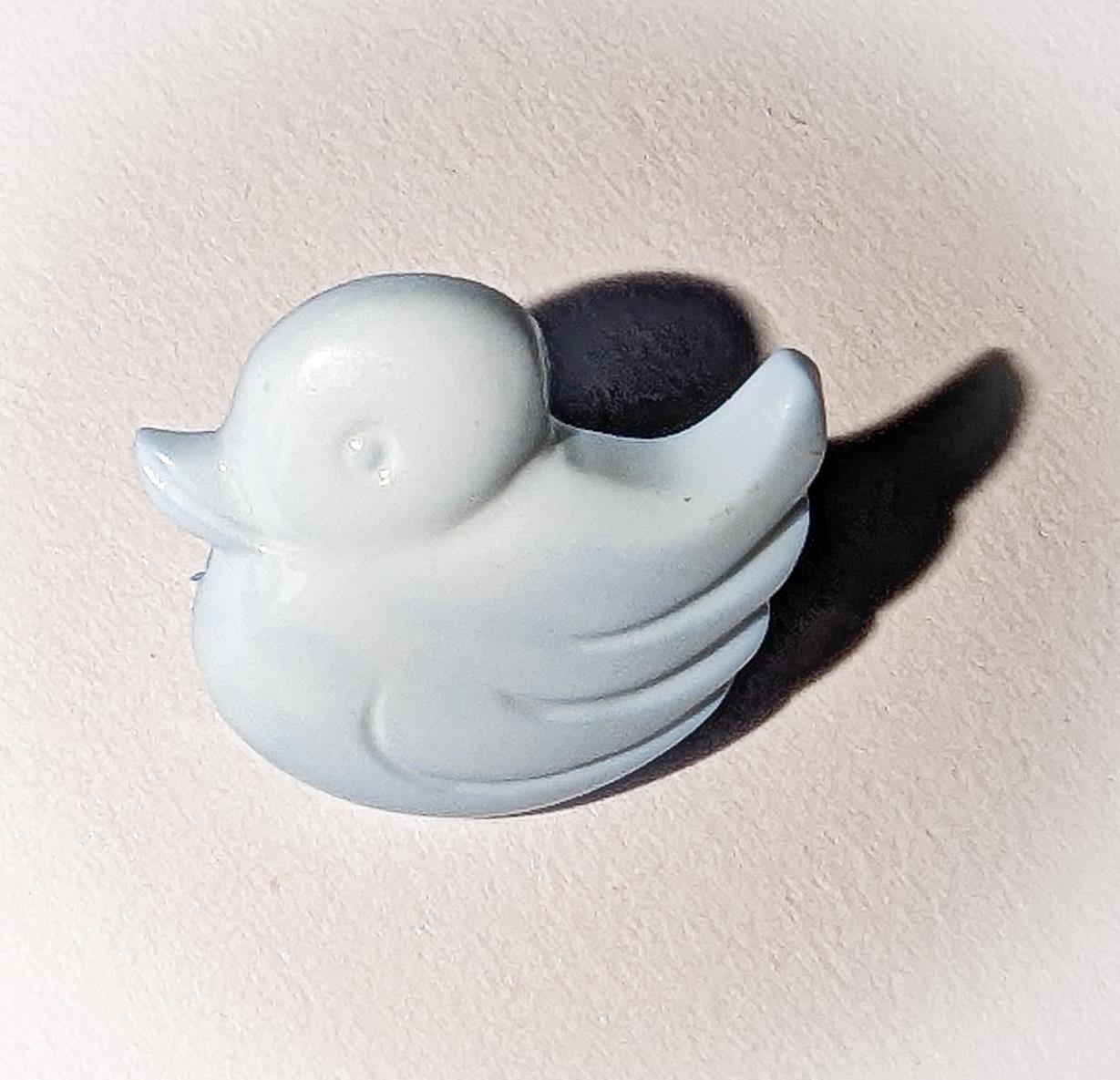 Pack of 10 Baby Blue Duck Buttons 14mm x 12mm with shank