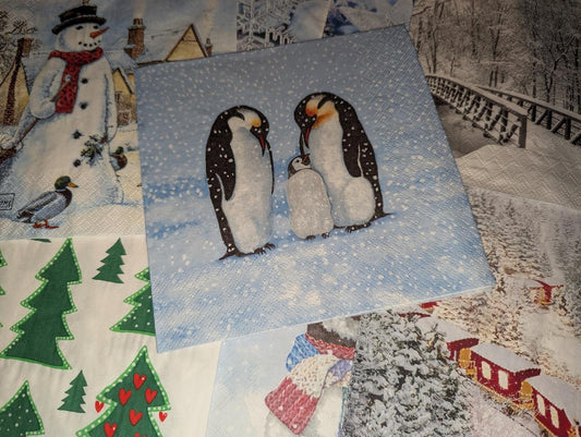10 x Paper Napkins - Christmas/Winter Mixture - Ideal for Decoupage / Napkin Art